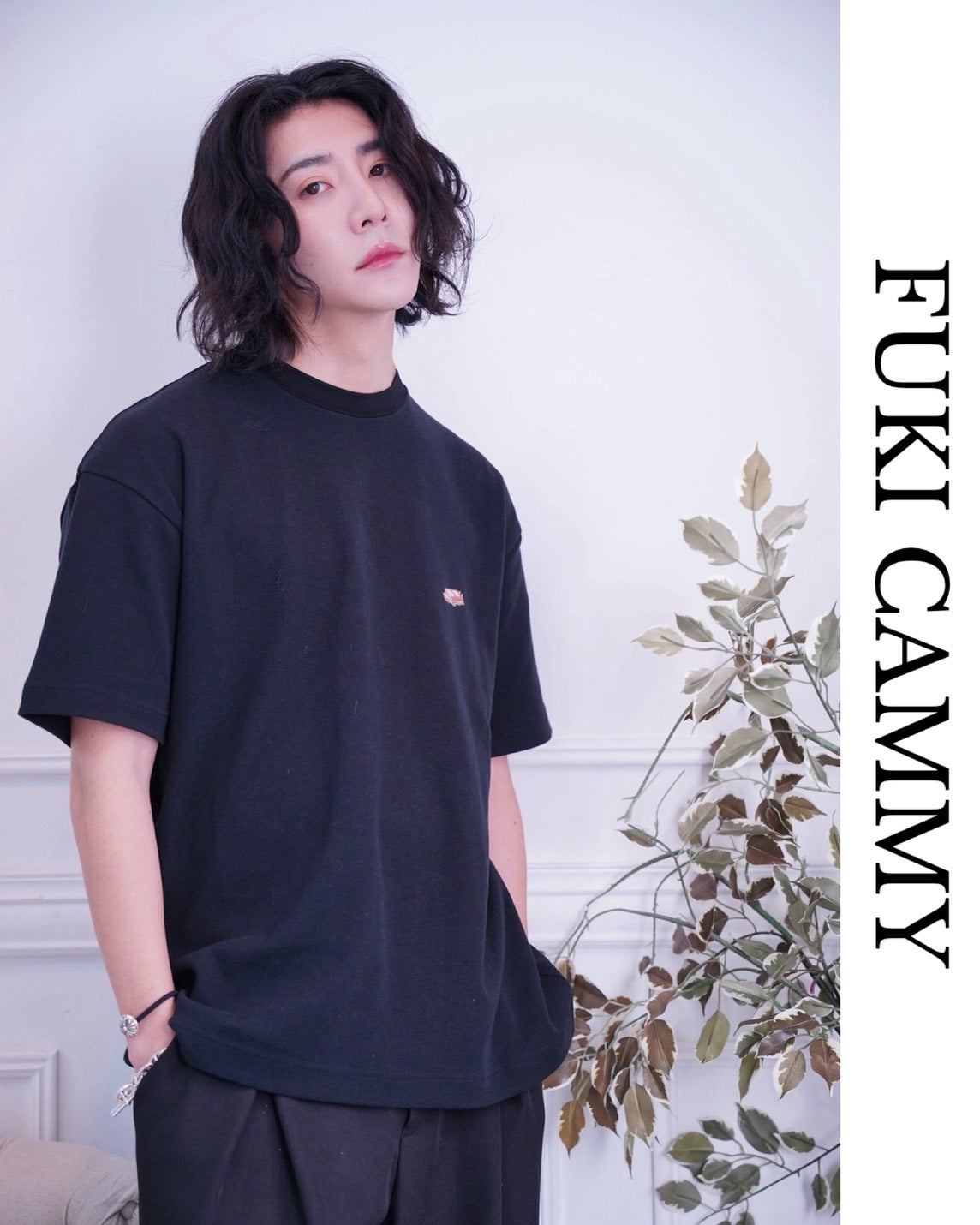 【即日発送】Sleeping Sandwich Tee
