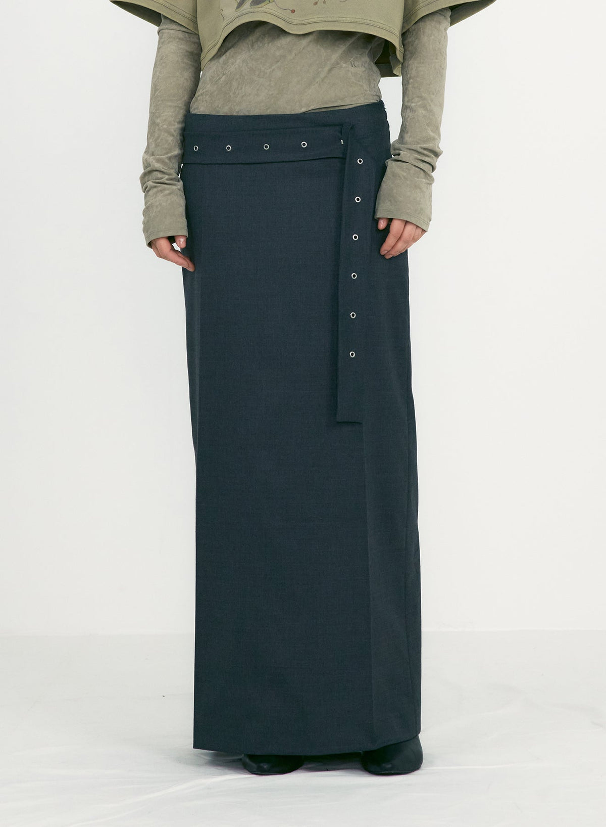 【LOW CLASSIC】BELTED MAXI SKIRTS