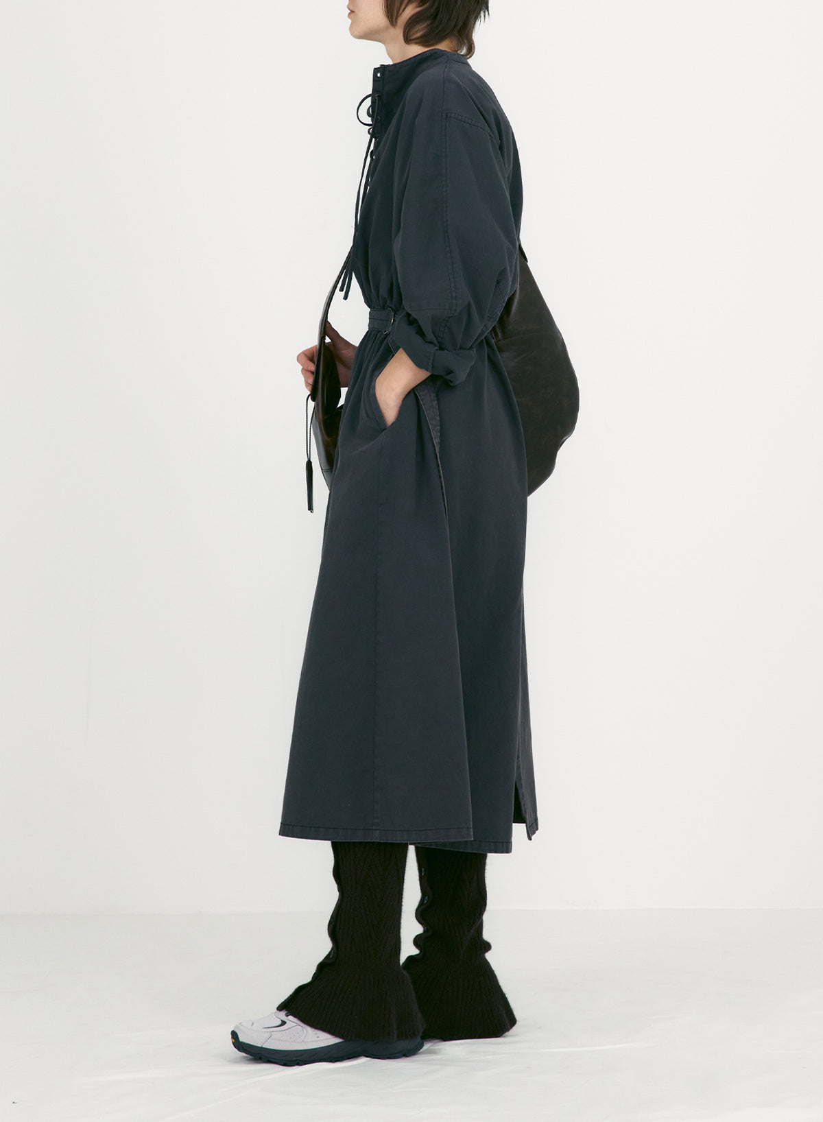 【LOW CLASSIC】WASHED LACE-UP BELTED DRESS