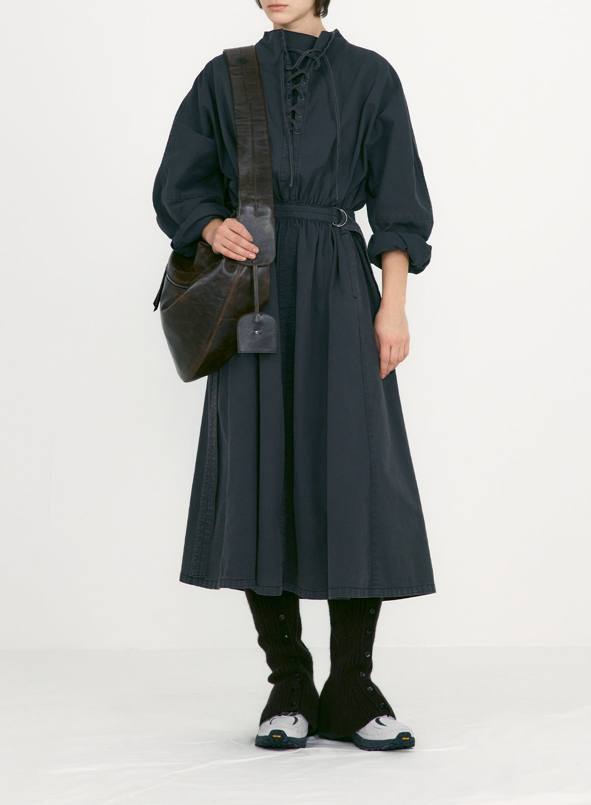 【LOW CLASSIC】WASHED LACE-UP BELTED　DRESS